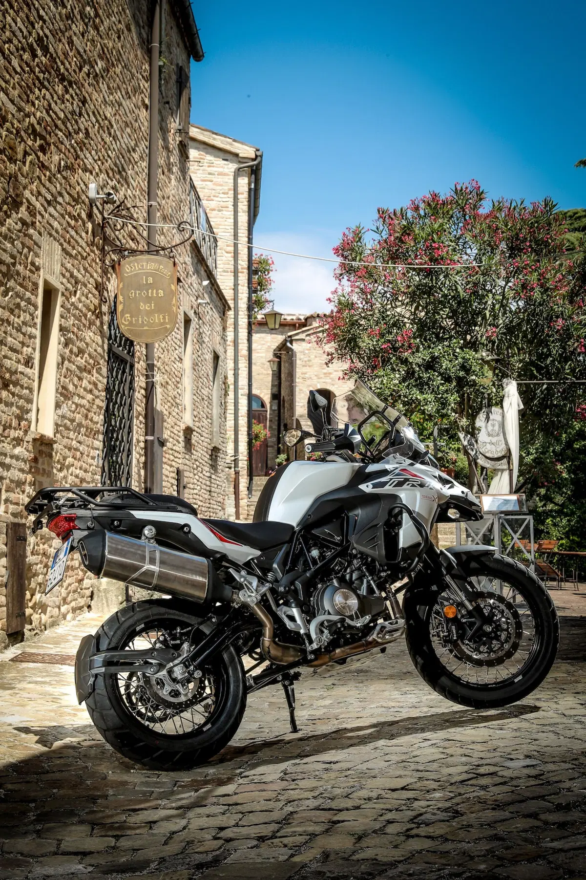 Benelli TRK 502X (9)