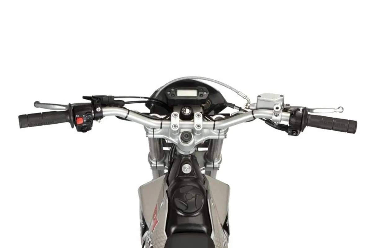 Scrambler e Trail secondo HM, debuttano City e Locusta 125 e 200 (14)