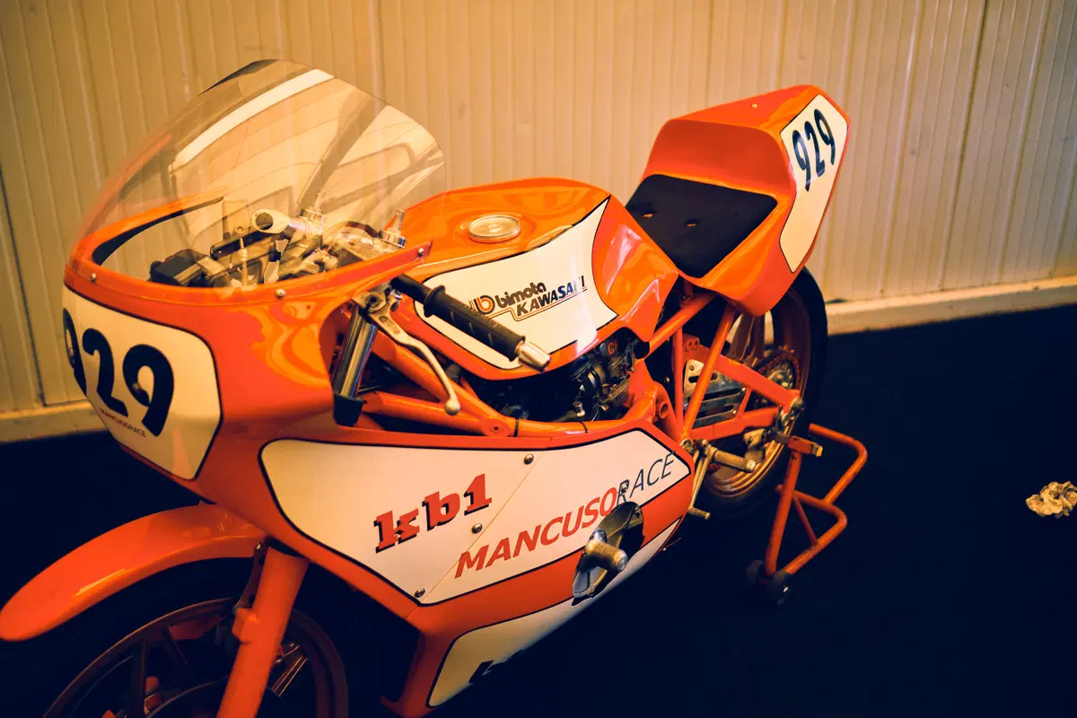 Vintage da corsa a Pergusa, quattro moto d'epoca in pista! (15)