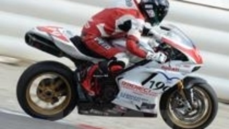 Quarta tappa del Ducati Desmo Challenge 2011 a Monza