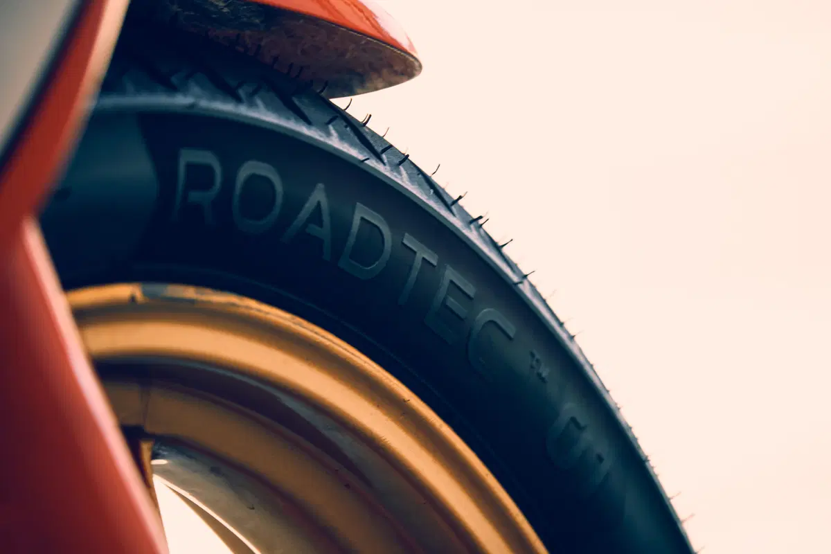 Vintage da corsa a Pergusa, quattro moto d'epoca in pista! (47)