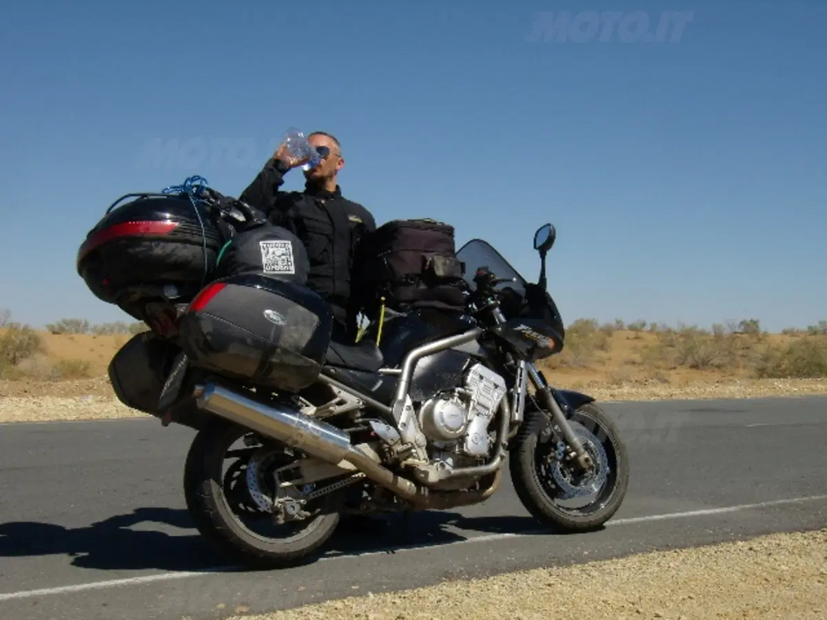 Faccio un giro in moto a Samarcanda...e torno! (5)