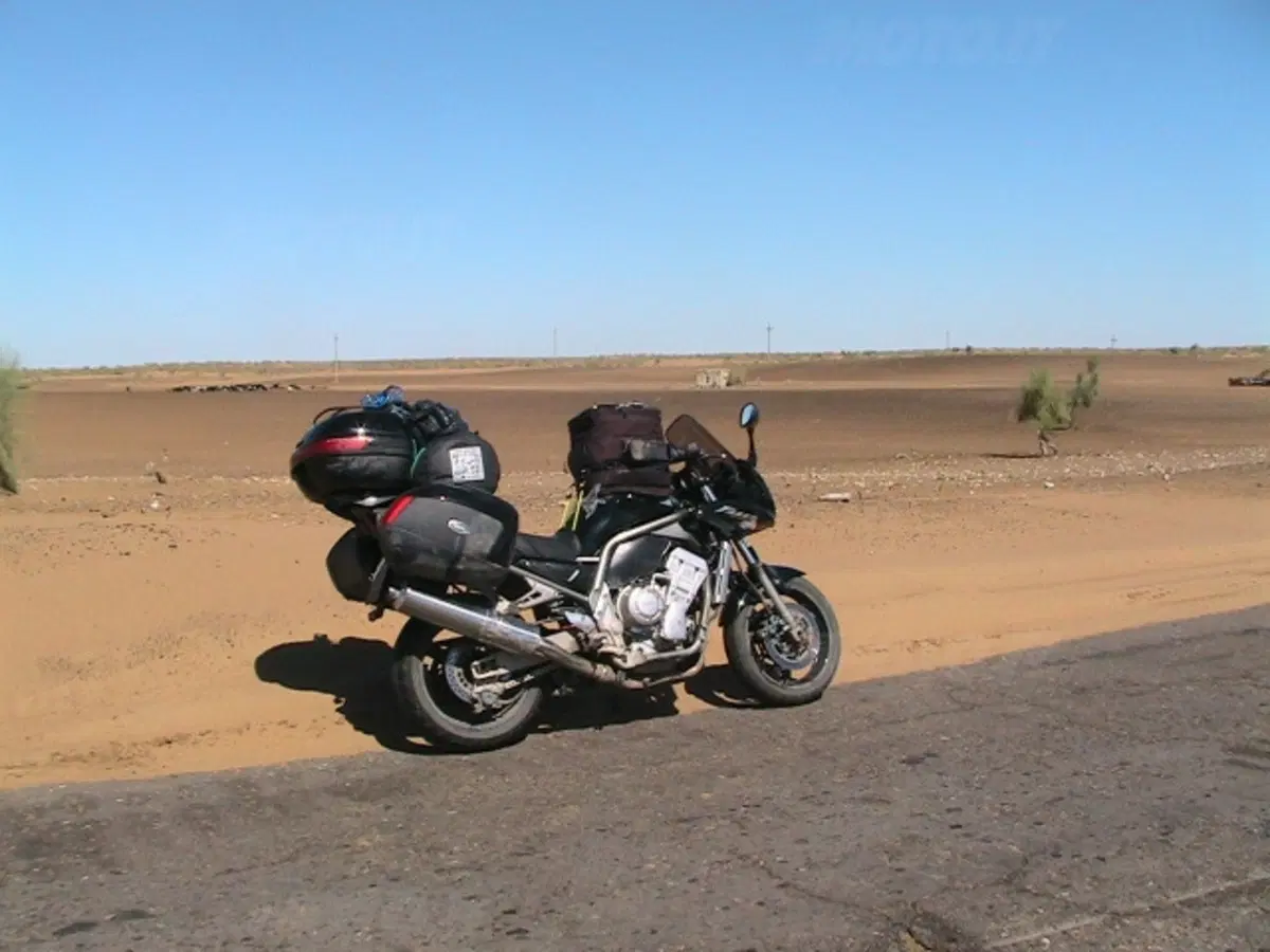 Faccio un giro in moto a Samarcanda...e torno! (6)