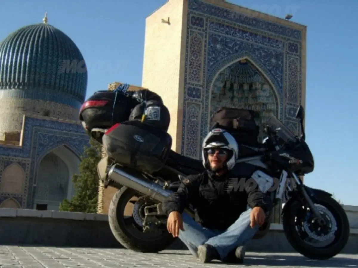 Faccio un giro in moto a Samarcanda...e torno! (9)