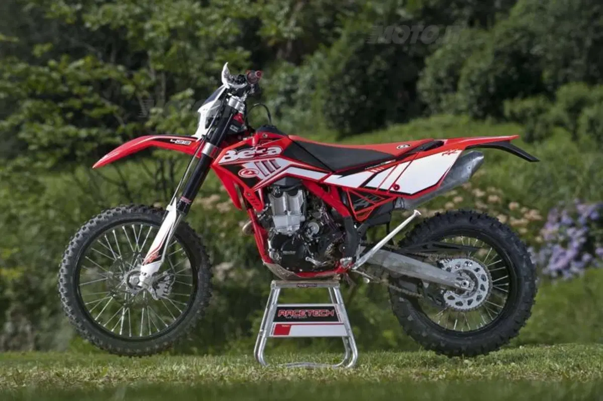 Beta Enduro RR 4T    (10)
