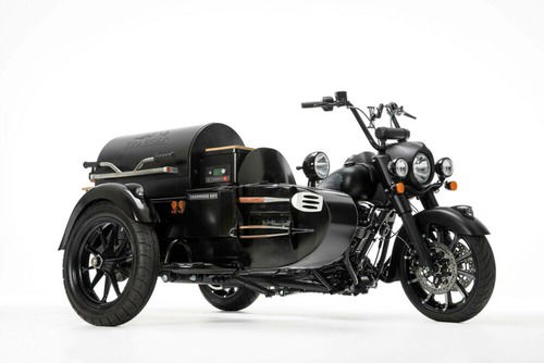 Indian e Traeger Wood-Fired: se al posto del sidecar c'è il barbecue (3)