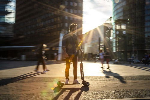 E-Tron Scooter, la risposta di Audi alla micromobilità elettrica