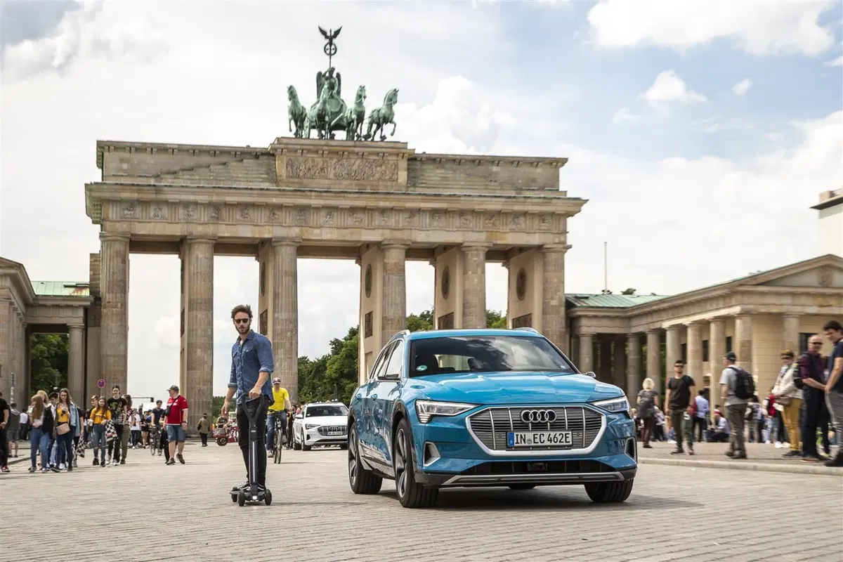 E-Tron Scooter, la risposta di Audi alla micromobilità elettrica (15)