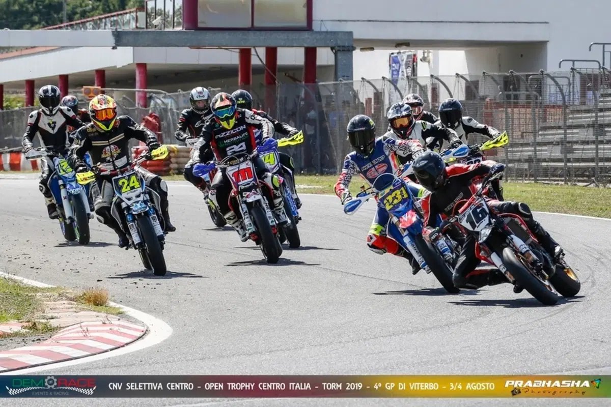 Trofei Demorace e CNV MotoAsi: un agosto racing a Viterbo (12)