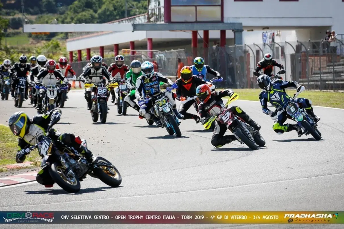 Trofei Demorace e CNV MotoAsi: un agosto racing a Viterbo (10)