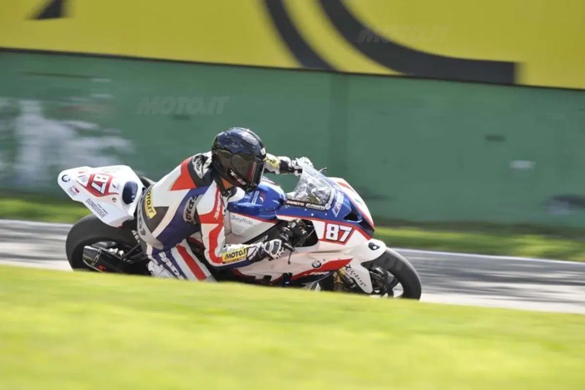 BMW S1000RR  (5)