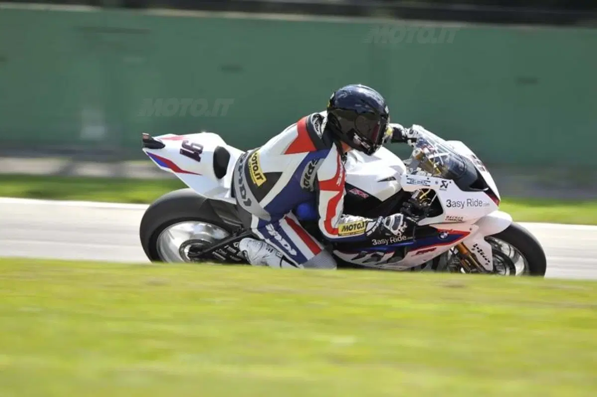 BMW S1000RR  (7)