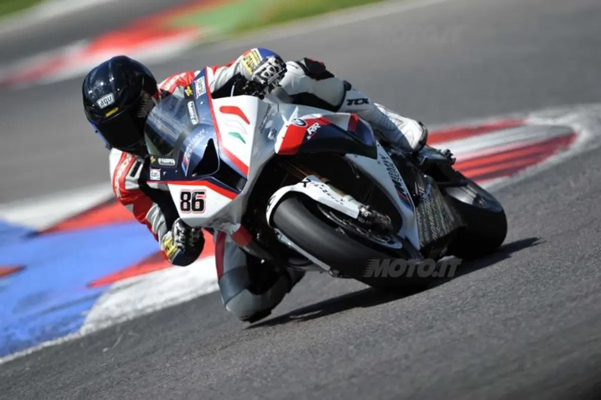 BMW S1000RR  (9)