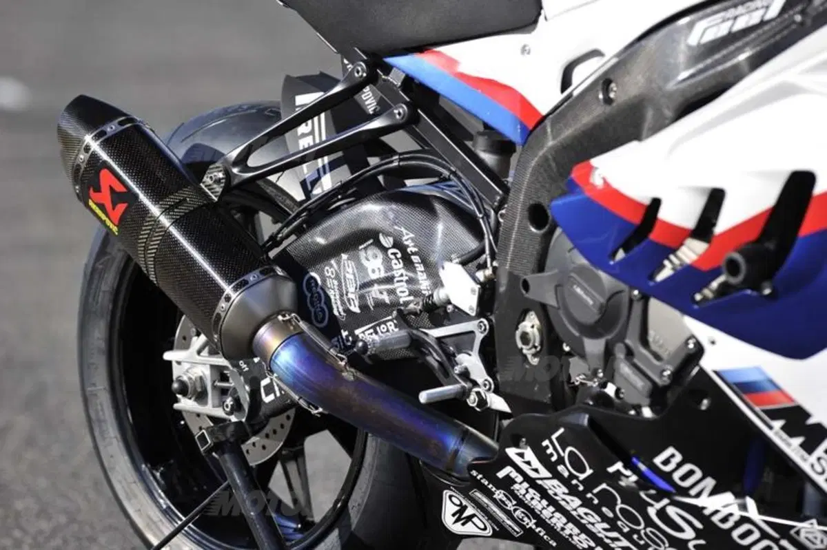 BMW S1000RR  (32)