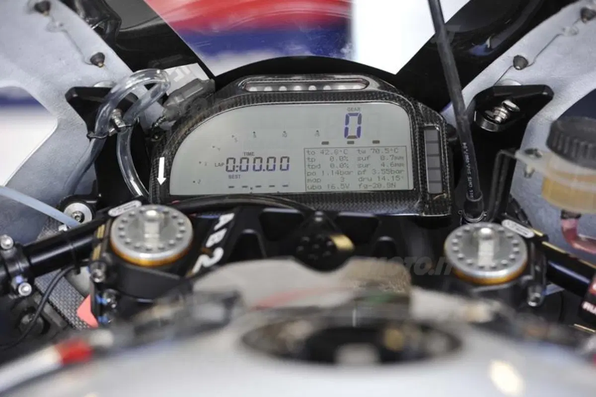 BMW S1000RR  (42)