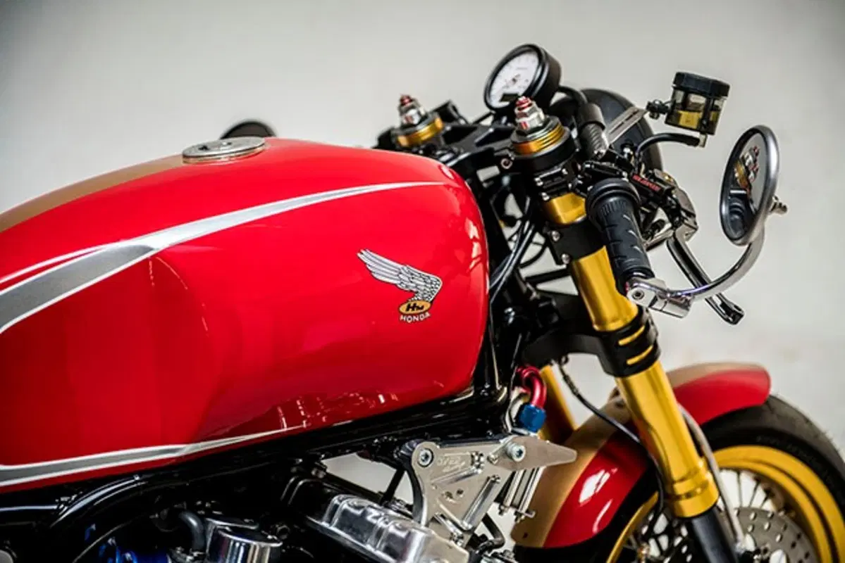 Honda CBX1000 by Mandril Garage: che bomba! (7)