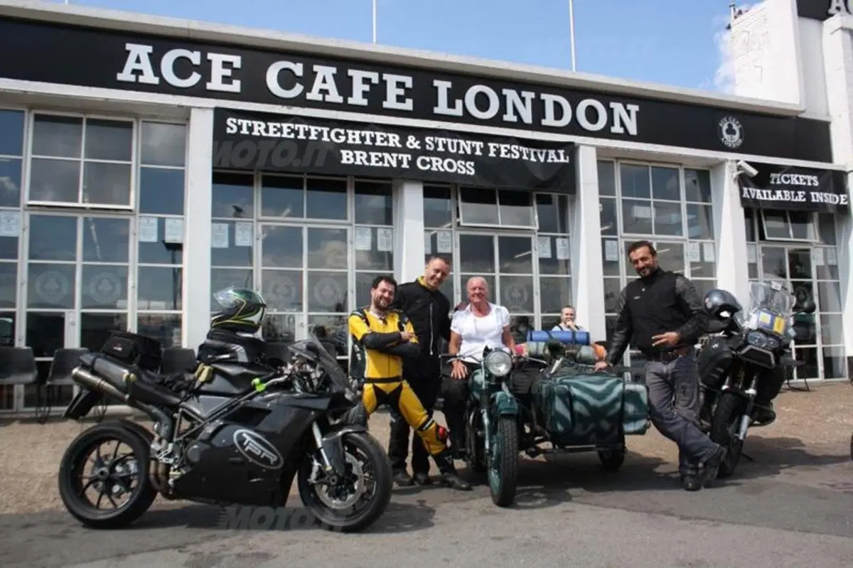 Viaggio al Tourist Trophy 2011  (16)