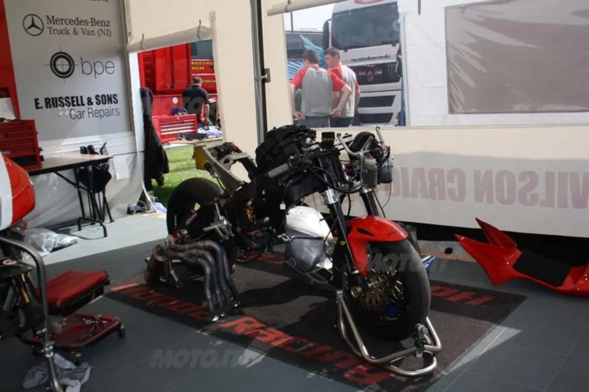 Viaggio al Tourist Trophy 2011  (29)