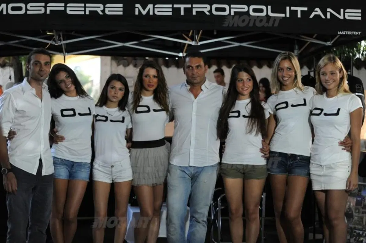 OJ festeggia il decimo anniversario e presenta la nuova collezione
