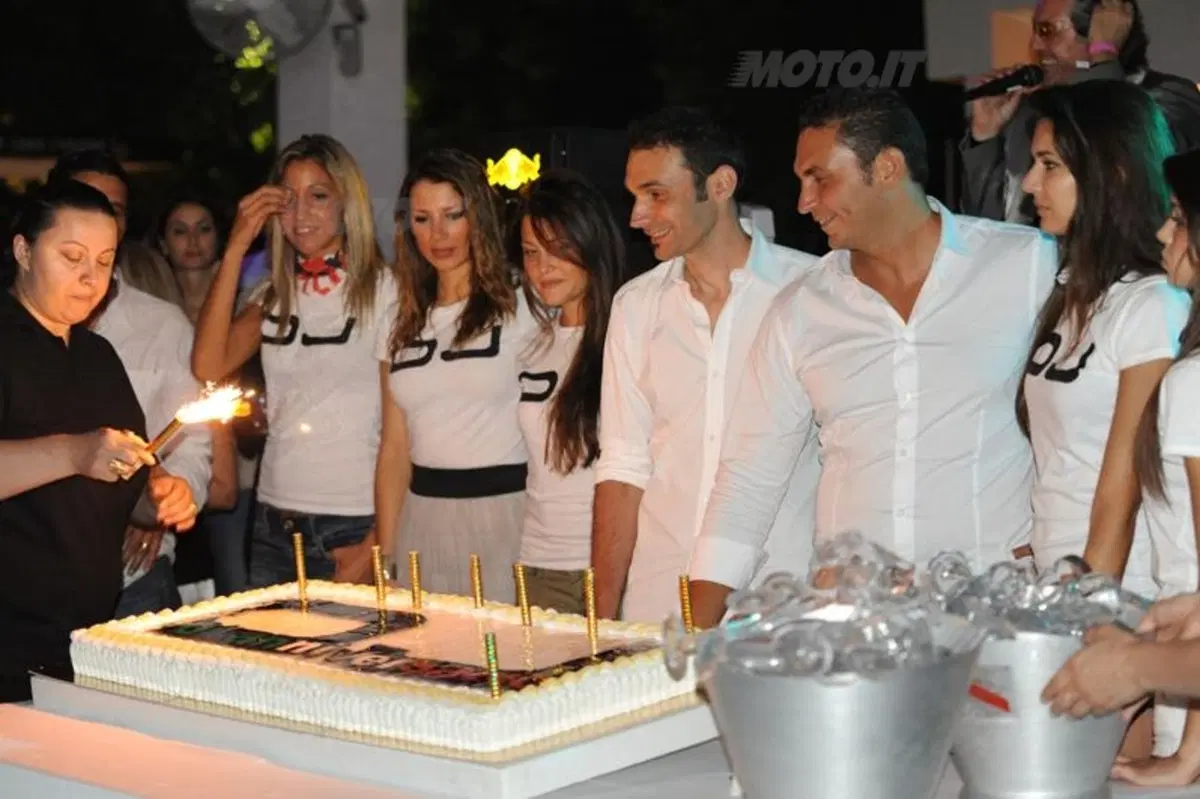 OJ festeggia il decimo anniversario e presenta la nuova collezione (2)