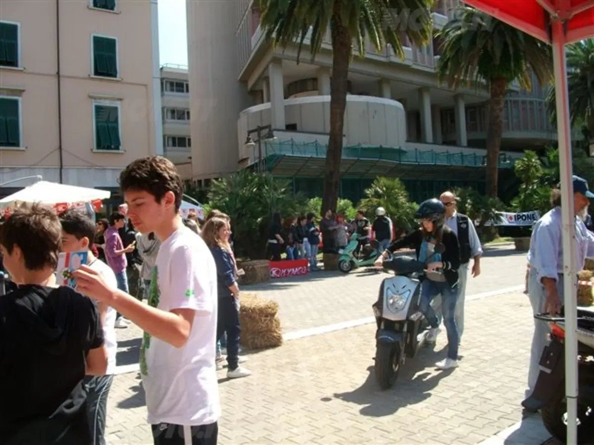Corsi per il patentino nelle scuole di Massa Carrara (2)