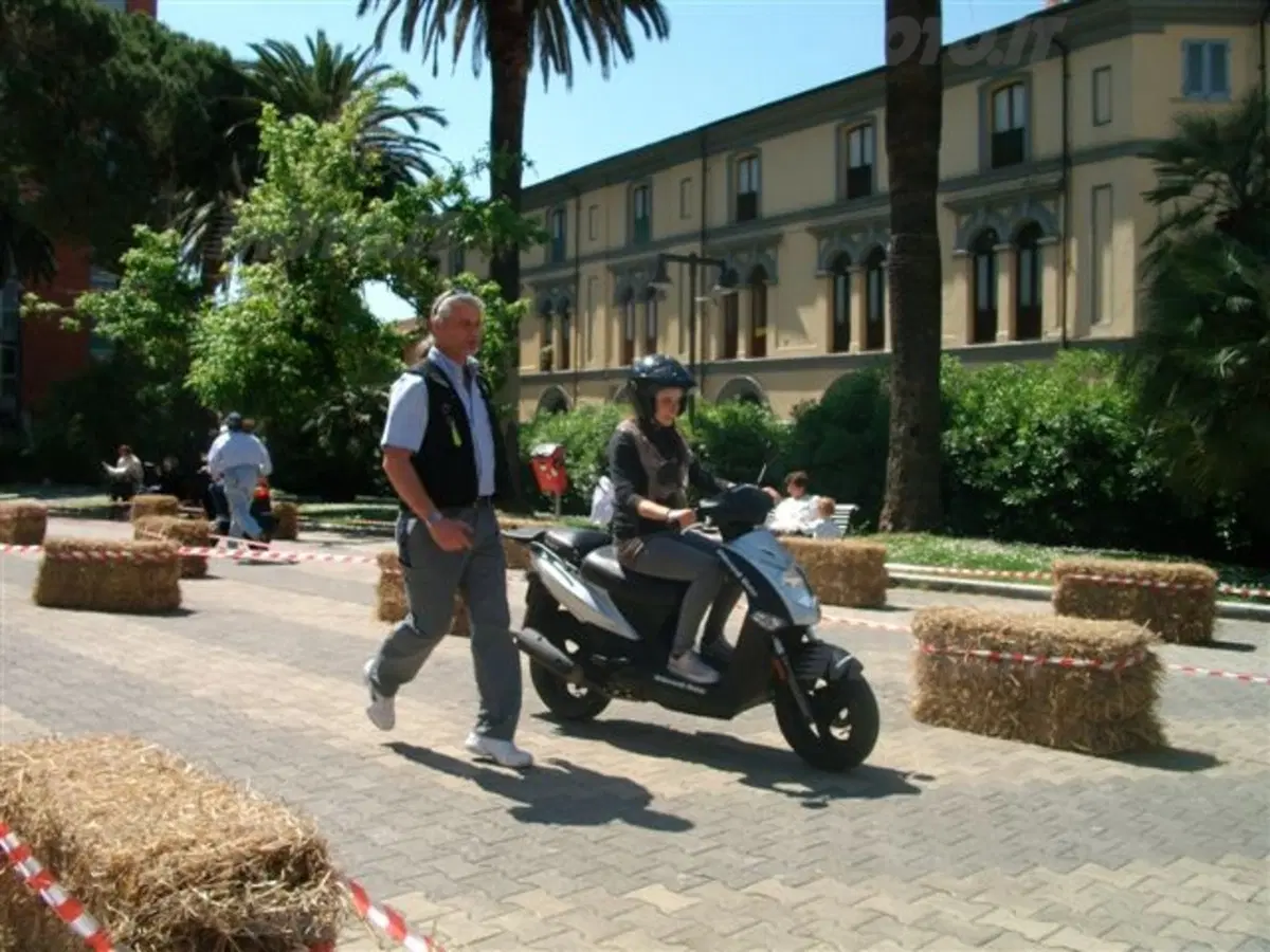 Corsi per il patentino nelle scuole di Massa Carrara (3)
