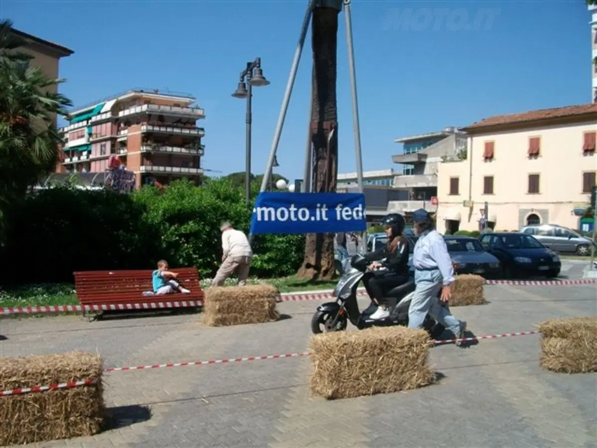 Corsi per il patentino nelle scuole di Massa Carrara (8)