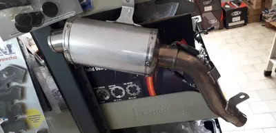 Terminale scarico 100 %