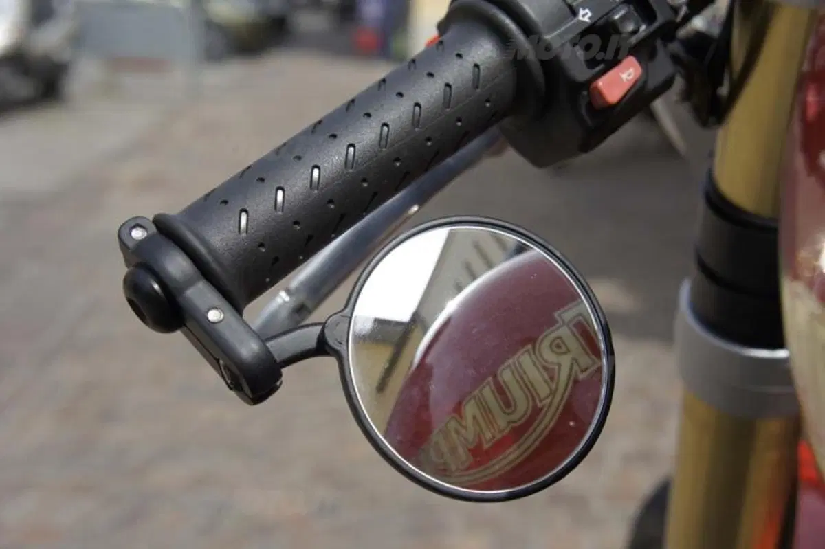 Special: Triumph Thruxton Aurora II (21)