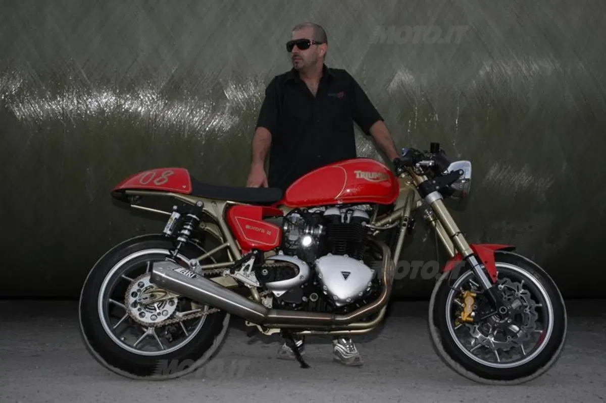 Special: Triumph Thruxton Aurora II (28)
