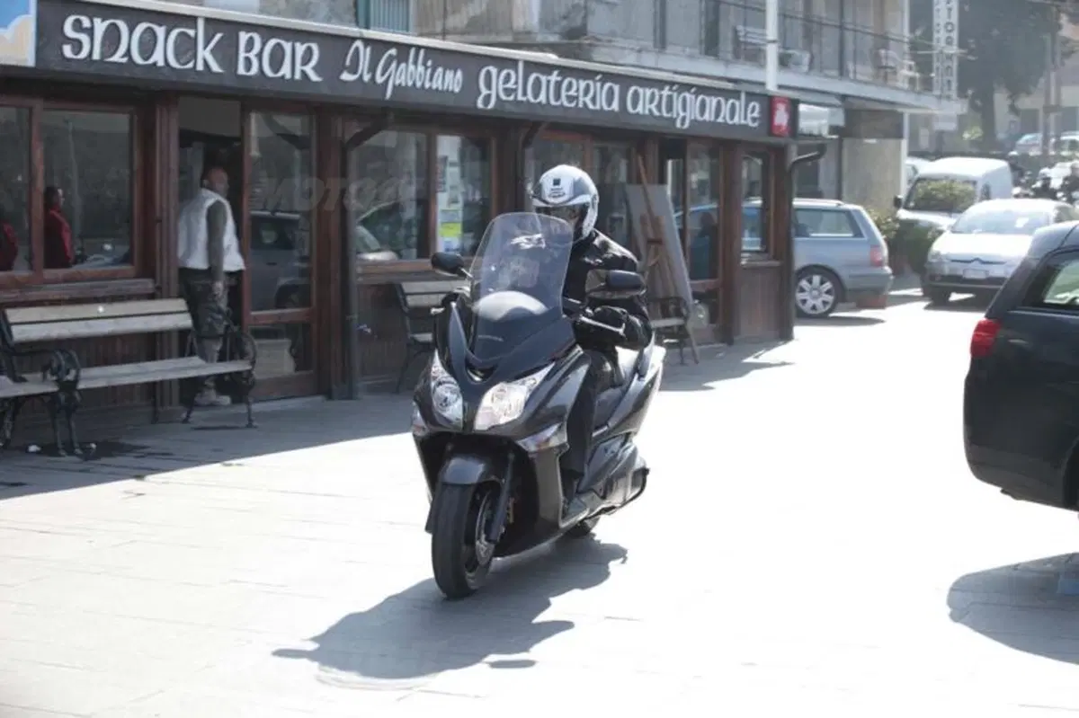 Honda SW-T600  (9)