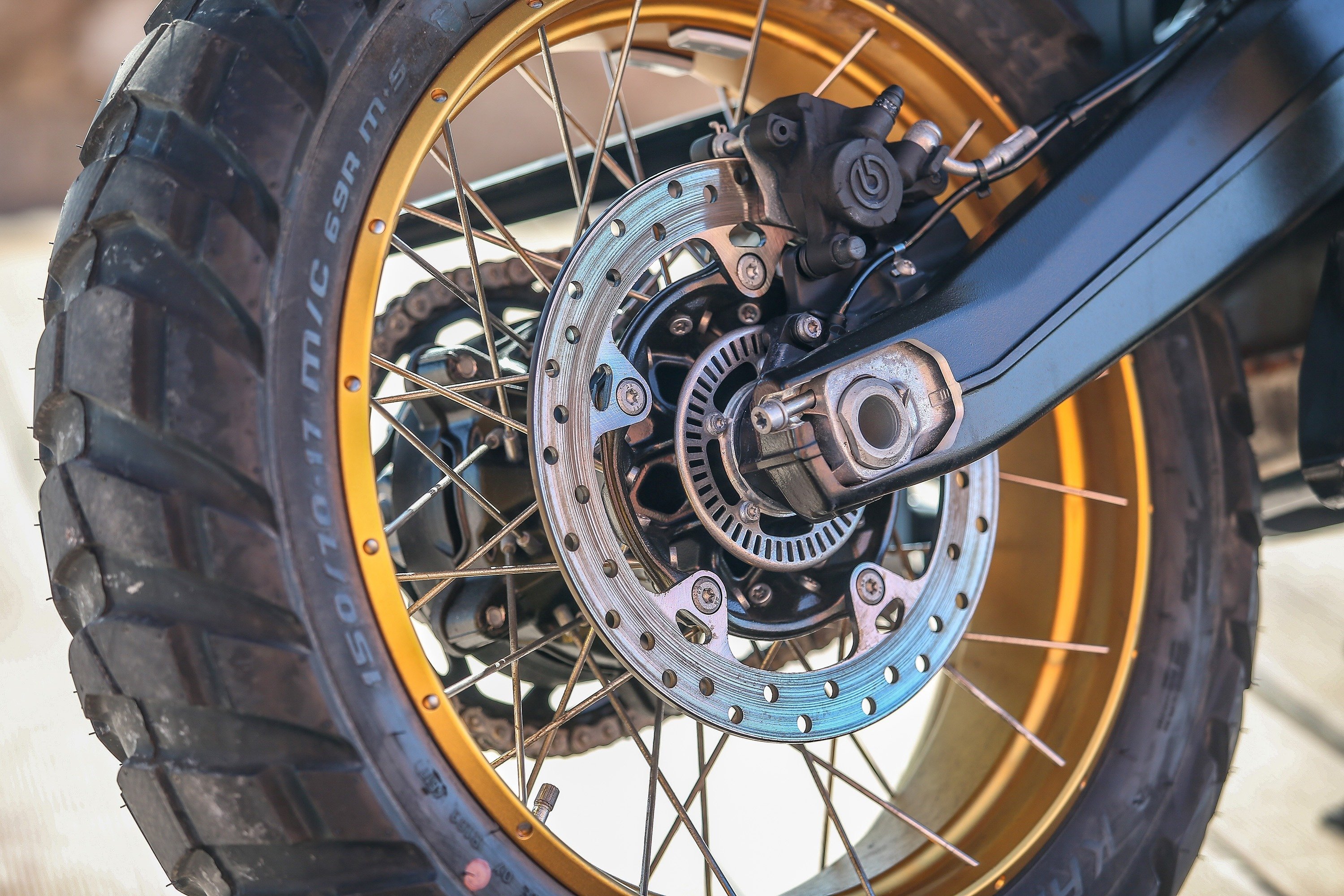 Tecnica: Le ruote (a raggi) delle moto