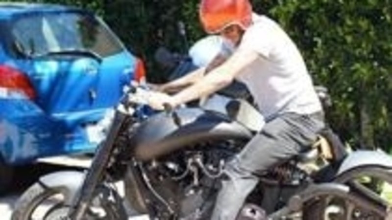 Beckham in vacanza sulla sua nuova moto