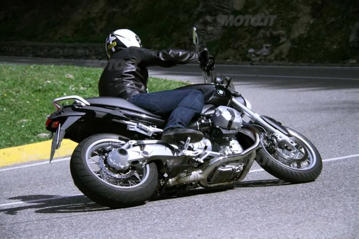 BMW R1200R   (14)