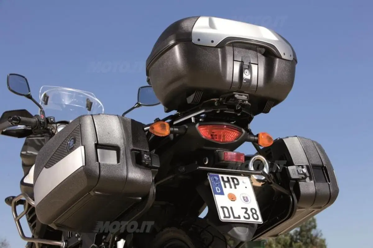 Accessori per la nuova V-Strom: Suzuki propone 4 kit