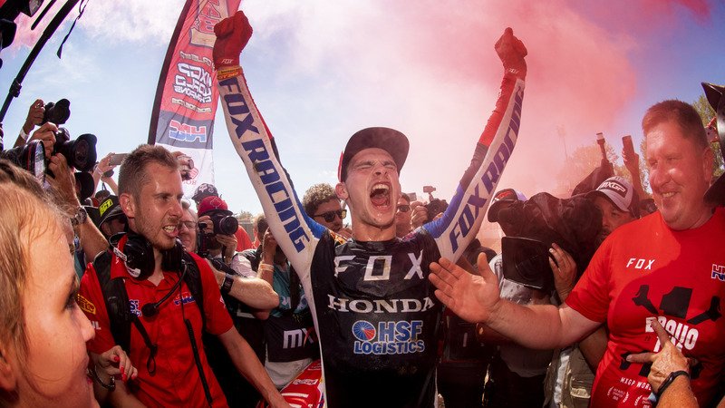 Ecco chi &egrave; Tim Gajser, di nuovo in cima al motocross mondiale