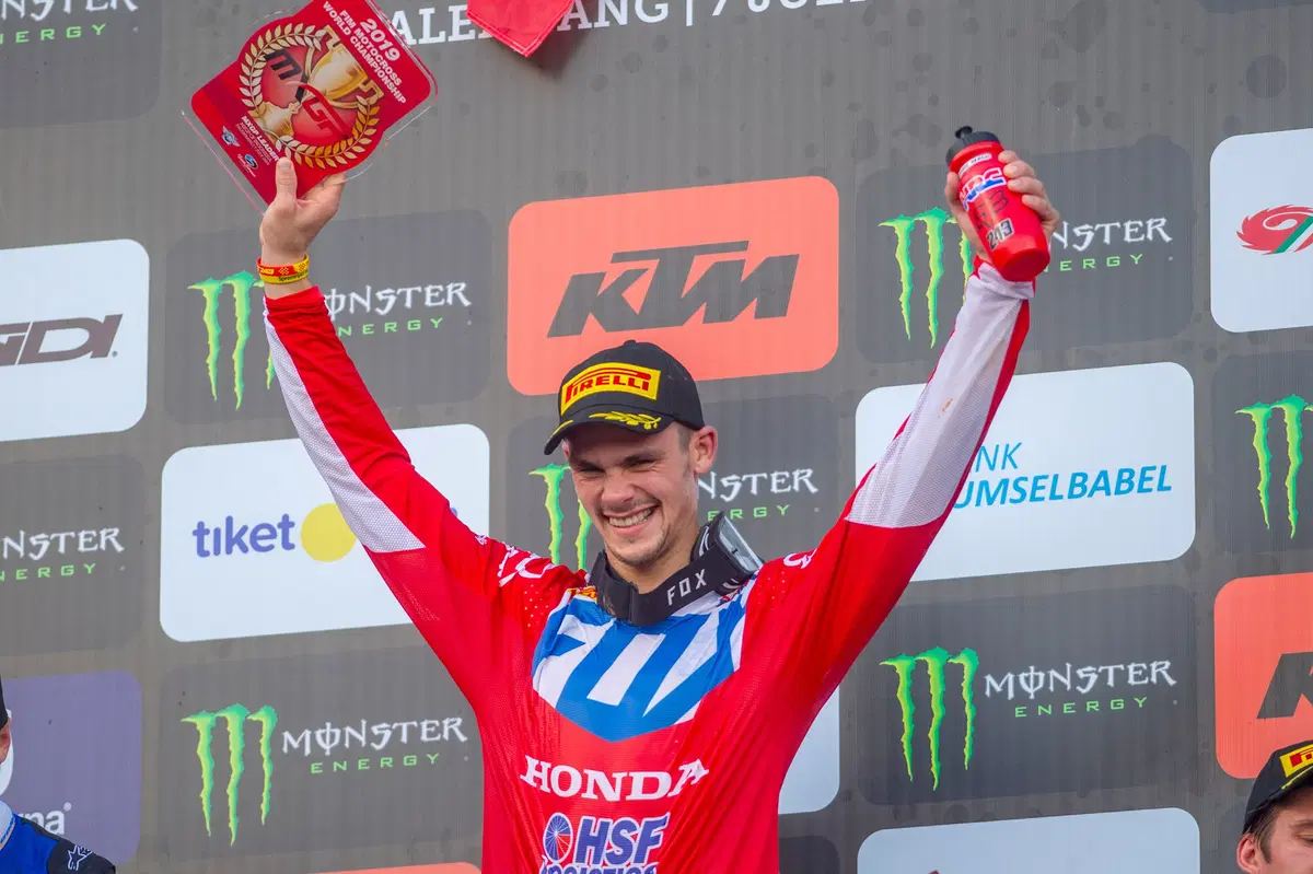 Ecco chi è Tim Gajser, di nuovo in cima al motocross mondiale (15)