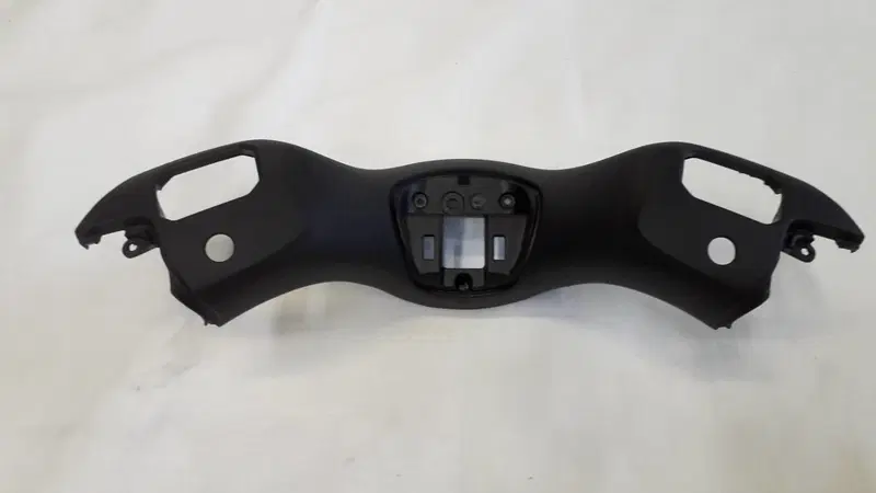 COPERTURA SUPERIORE MANUBRIO PIAGGIO MP3