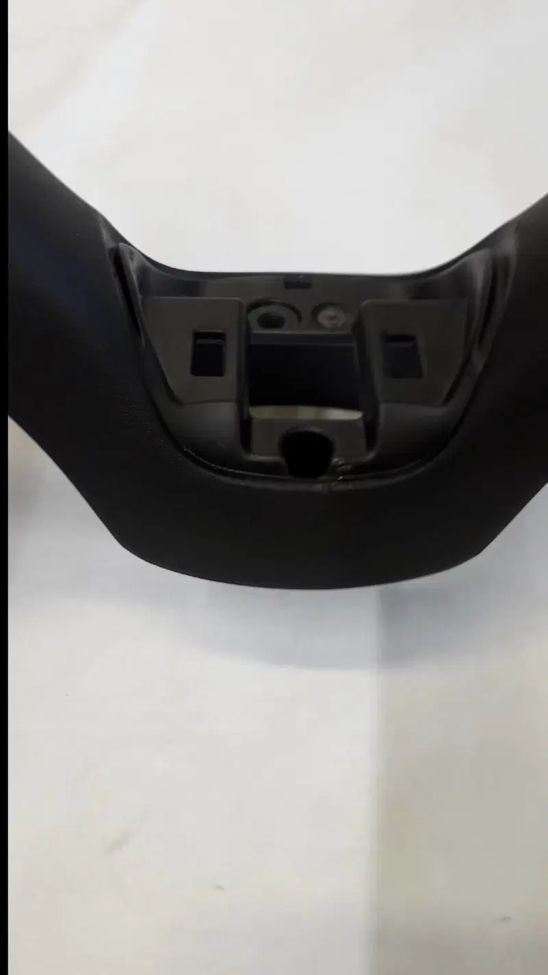 COPERTURA SUPERIORE MANUBRIO PIAGGIO MP3 (4)