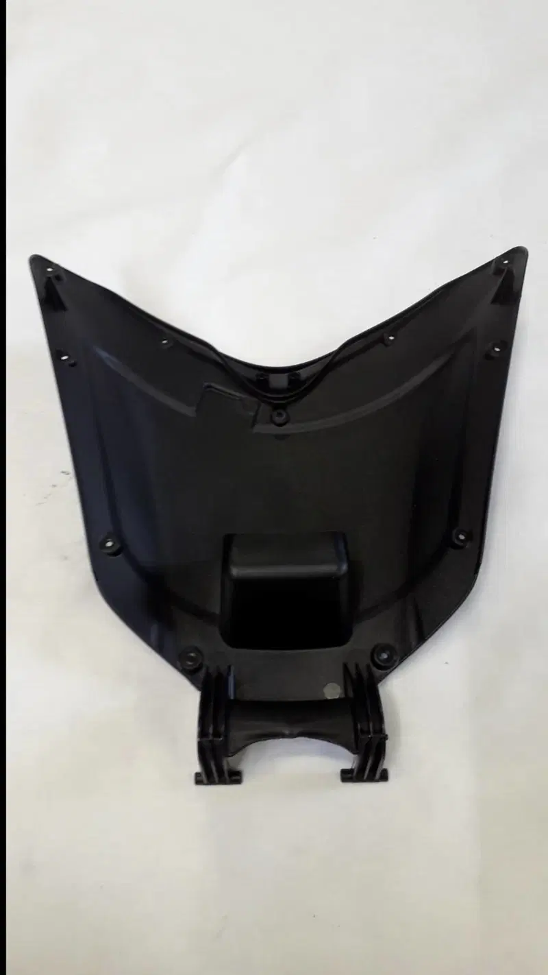 SPORTELLO SCUDO INTERNO PIAGGIO BEVERLY 300-350 (2)
