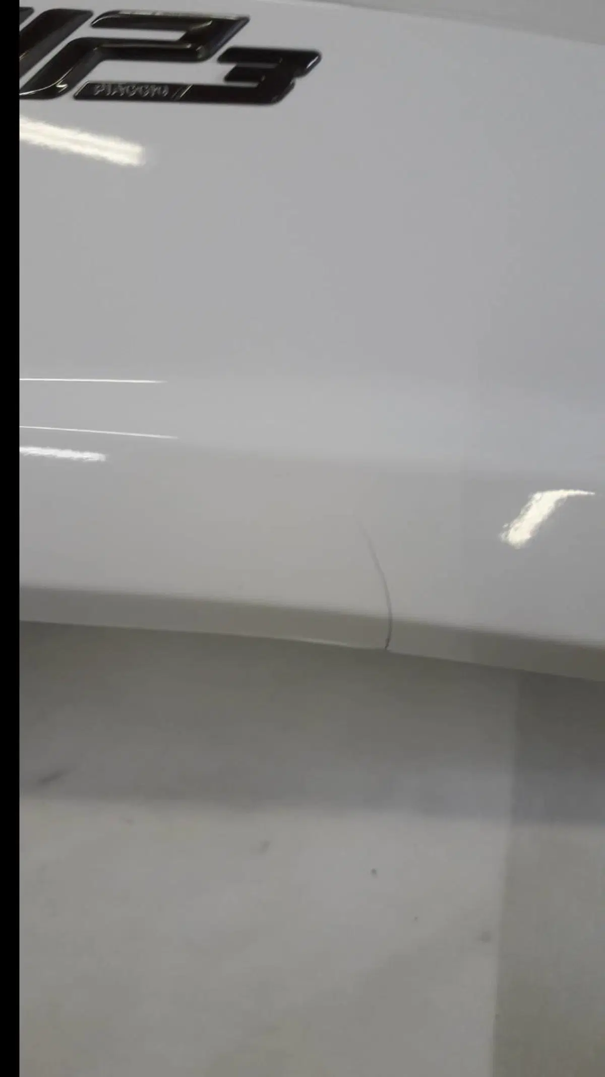 CARENA POSTERIORE PIAGGIO MP3 COLORE BIANCO 544 (5)