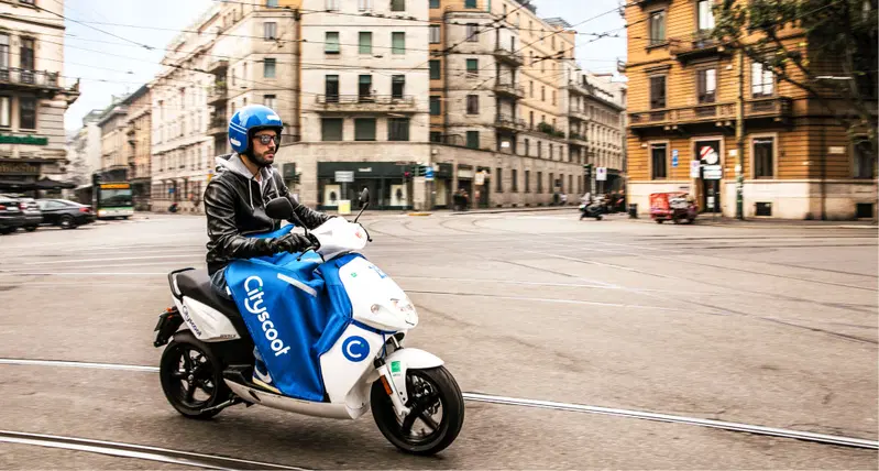 Govecs GO! S1.5, lo scooter elettrico di Cityscoot