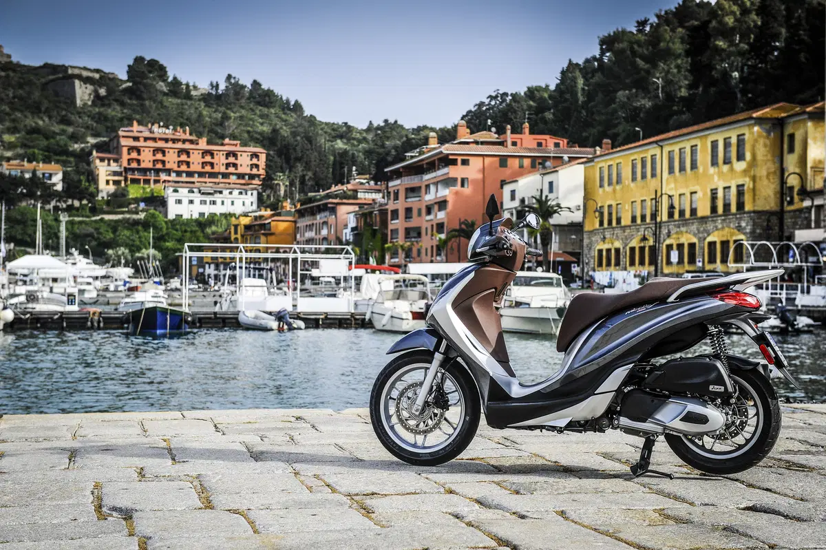 Piaggio Medley 125 e 150 (27)