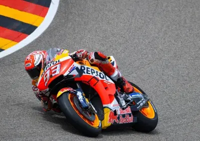 Marquez in piega a 70° in curva... Ci arriverà davvero?