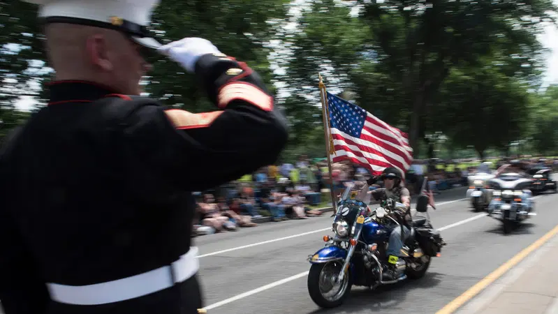 La parata in moto dei veterani &egrave; salva. Trump ringrazia