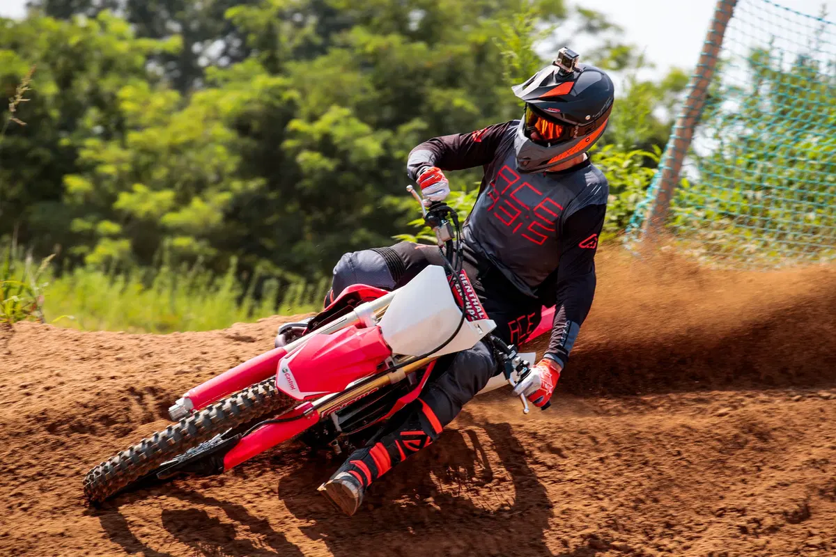 Honda CRF 250R e 450R 2020. Questione di coppia  (9)