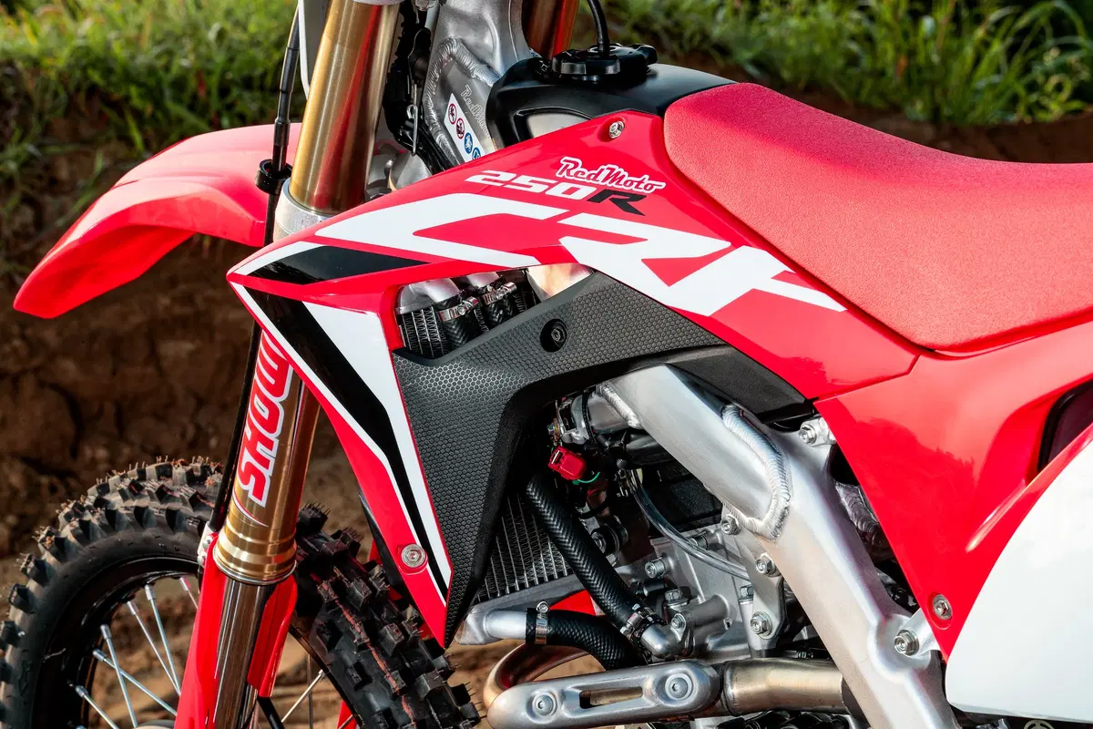 Honda CRF 250R e 450R 2020. Questione di coppia  (25)