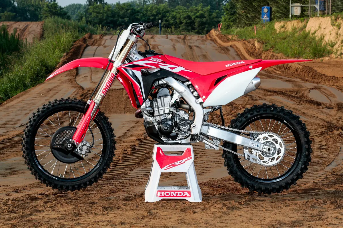 Honda CRF 250R e 450R 2020. Questione di coppia  (2)
