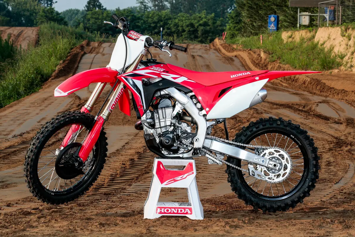 Honda CRF 250R e 450R 2020. Questione di coppia  (4)