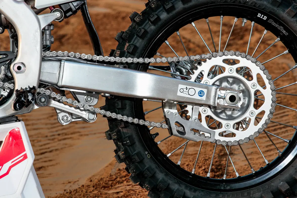 Honda CRF 250R e 450R 2020. Questione di coppia  (18)